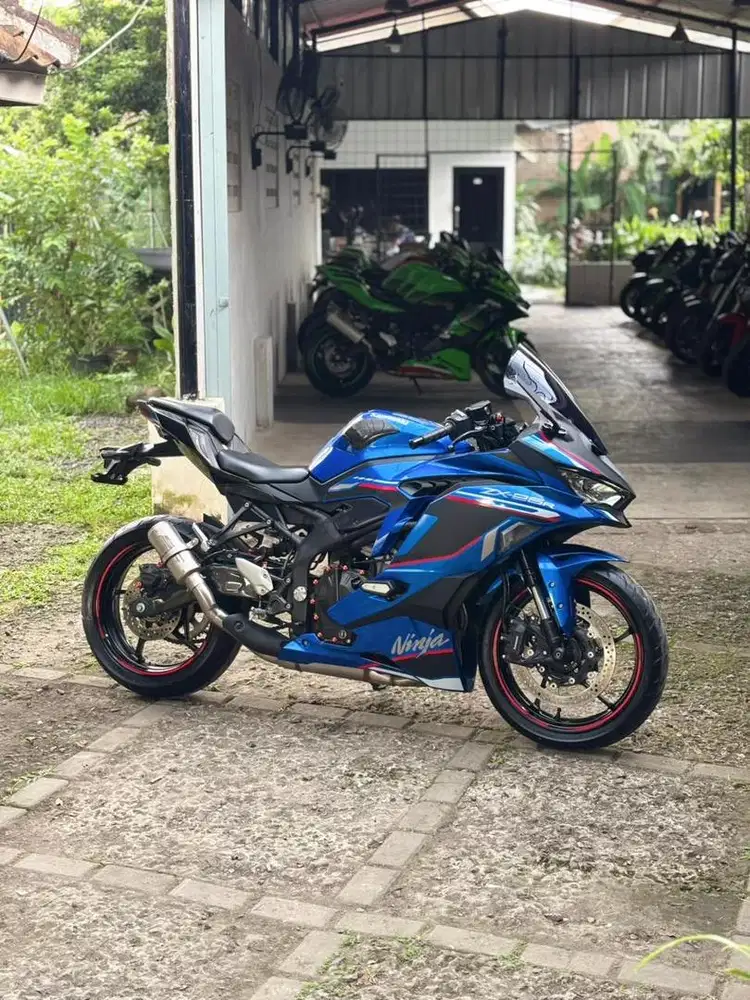 ZX25R SE ABS QS SUPERB GANTENG