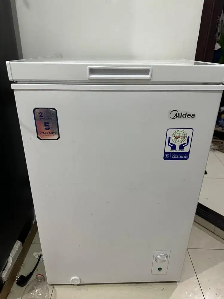 DIJUAL FREEZER MIDEA BARU PAKAI