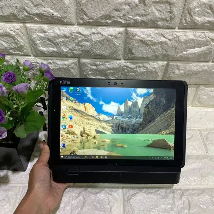 Laptop Tablet 2in1 Fujitsu Arrows Q509 Touchscreen 10 inch Layar *RRT