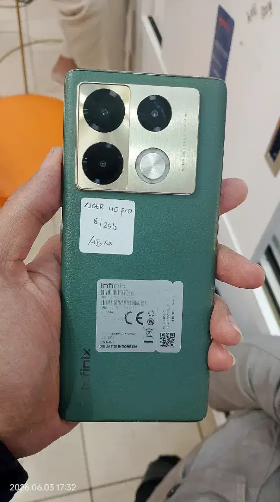 Infinix note 40 pro 8/256