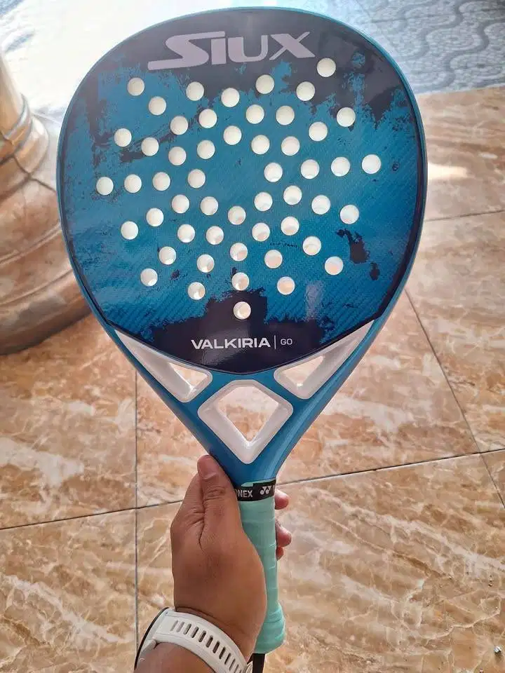 Raket Padel SIUX VALKIRIA GO 2025