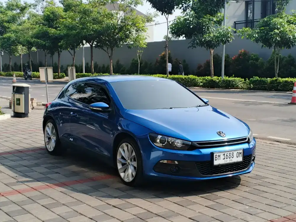 Volkswagen Scirocco TSI 1.4 Matic 2014 Warna Biru