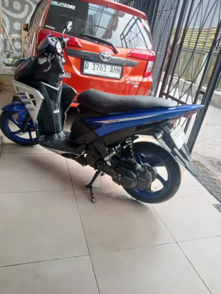 Yamaha aerox plat bandung