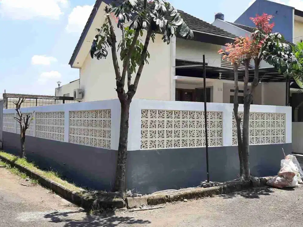 Dijual Rumah posisi hook di Margacinta Kota Bandung