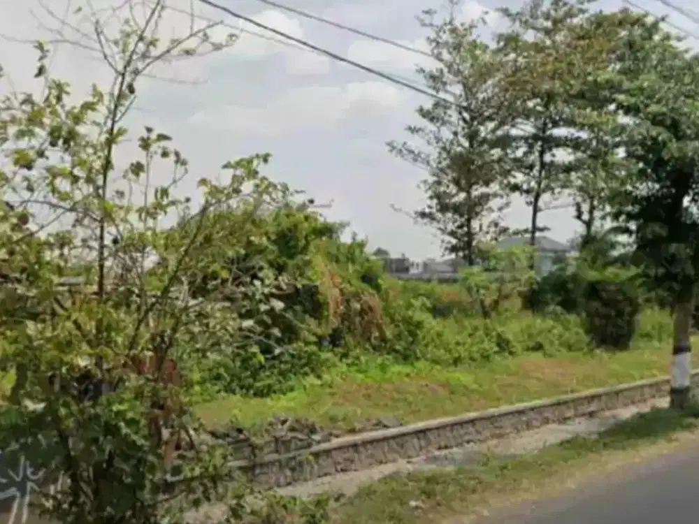 Dijual Tanah Pekarangan Zona Kuning Lokasi Super Strategis Solo Baru Luas 1 Ha