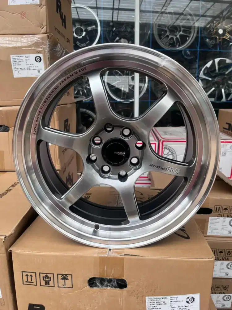 Advan rgd2 ring 16 lebar 7 pcd 4x100/114,3 ET 42 4pcs