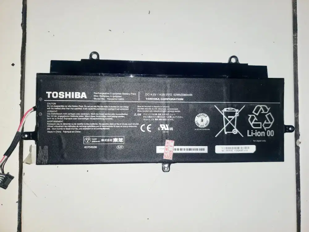 Baterai laptop thosiba