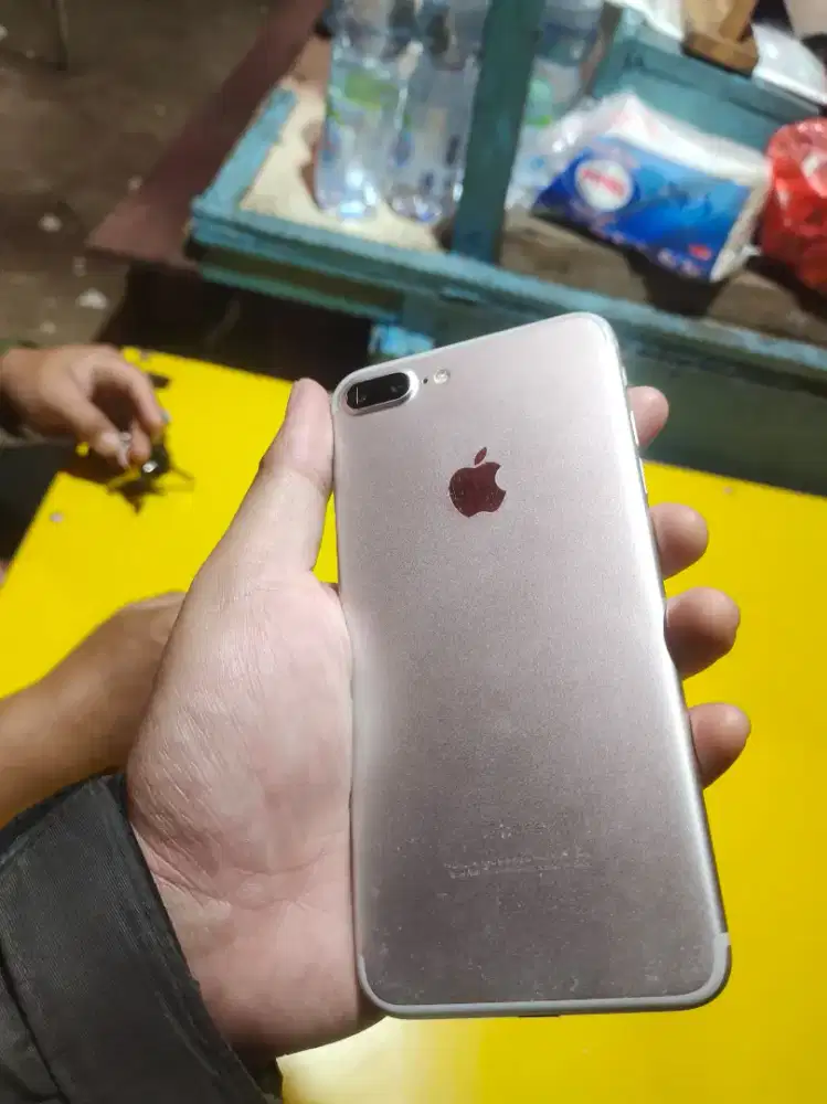 IPHONE 7 PLUS 32GB ALL OPERATOR WJIB BACA DRSKRIPSI