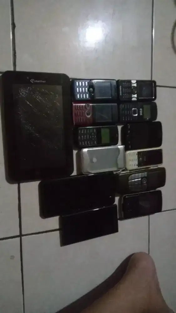 Jual semuanya hp jadul anggap aja matot monggo