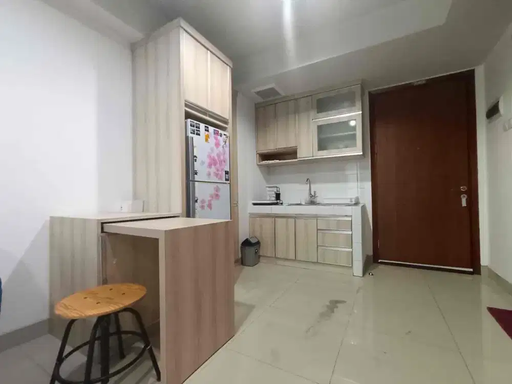 Disewakan Cepat 2 BR Furnished Apartemen Springhill Terrace