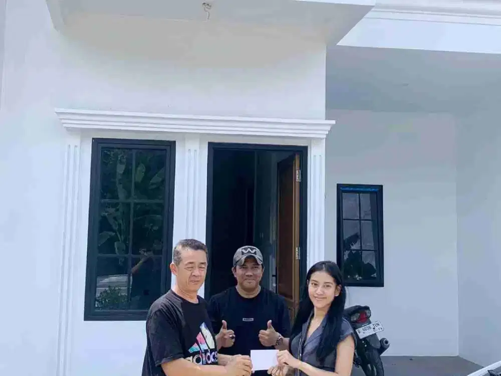 Rumah Putih 2 Lantai dkt Mabes TNI