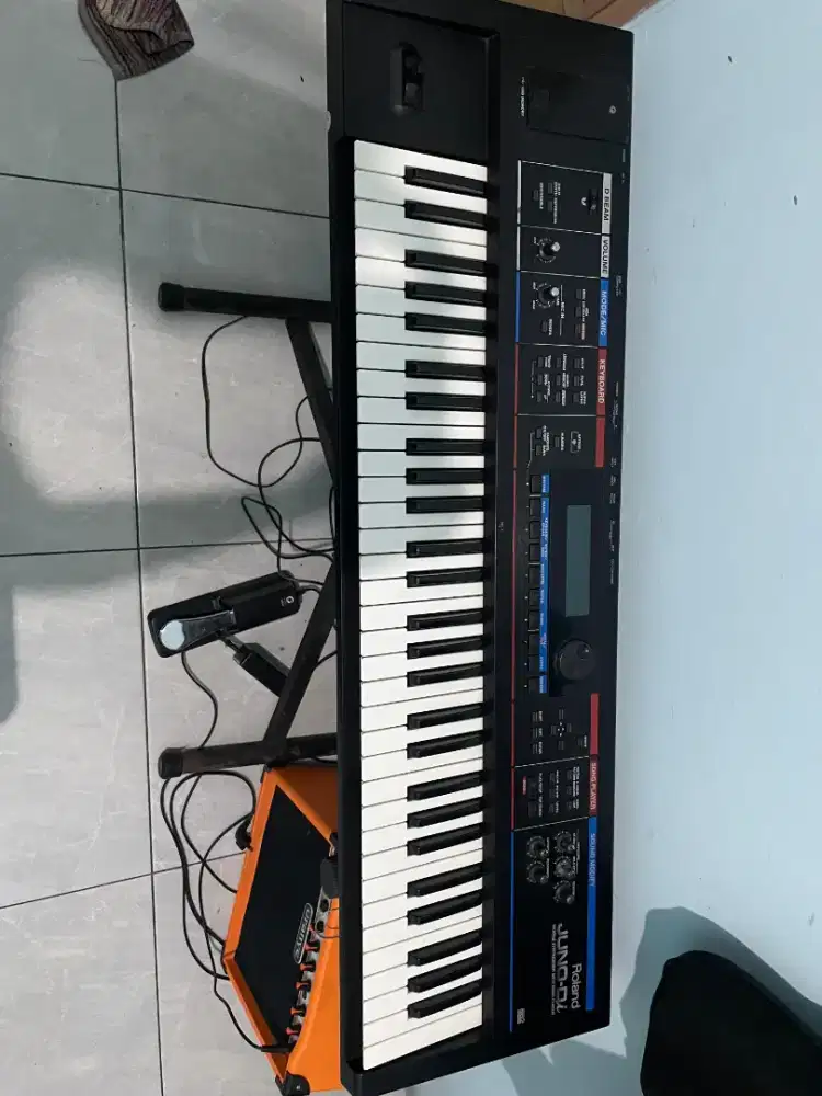 KEYBOARD ROLAND JUNO DI