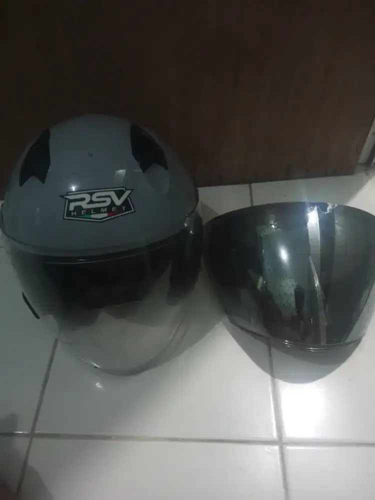 Helm RSV SV300 second terawat