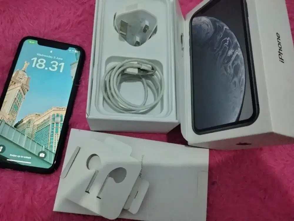 IPHONE XR BLACK 128 GB
