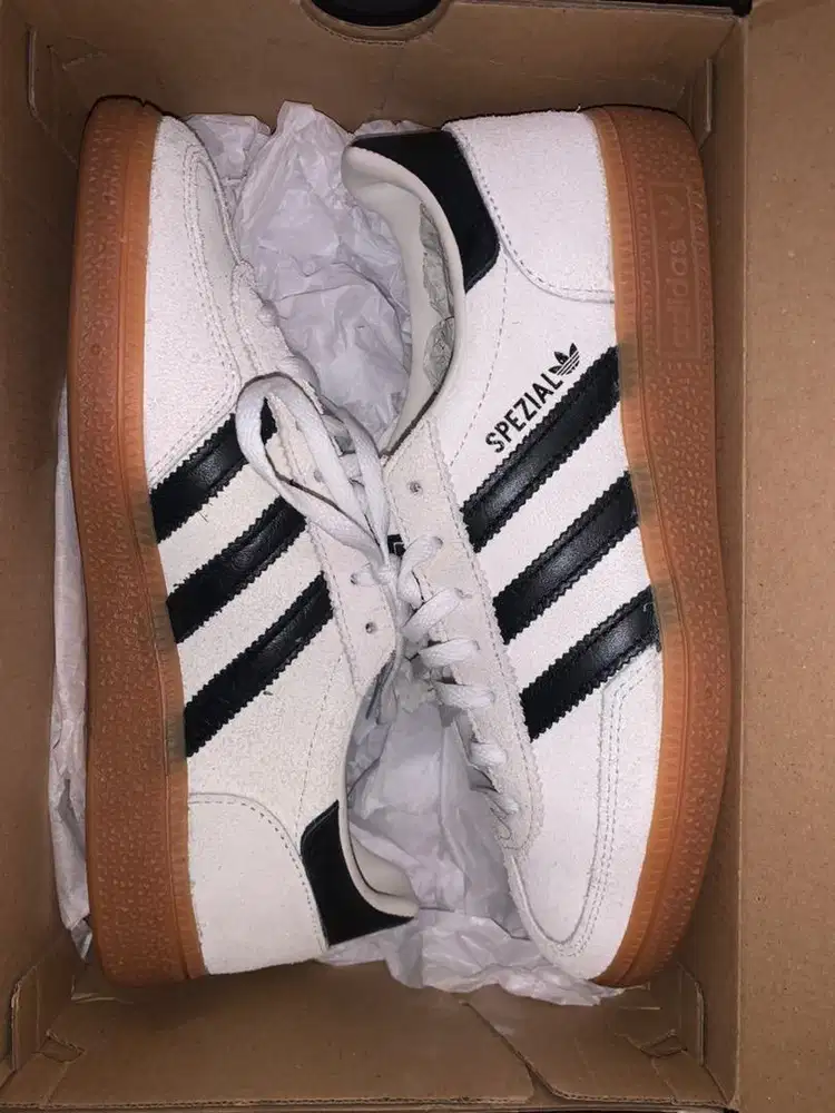 SEPATU ADIDAS HANDBALL SPEZIAL SNEAKERS