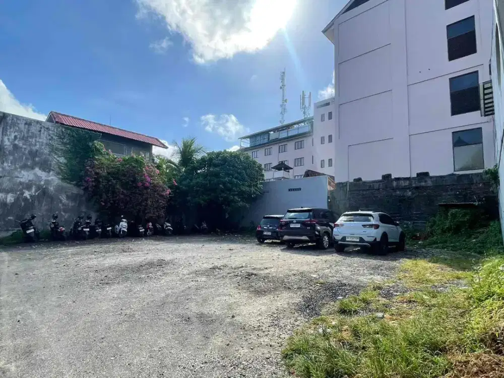 SMALL PLOT PREMIUN , STRATEGIC LOCATION  AT CETRAL PETITENGET SEMINYAK