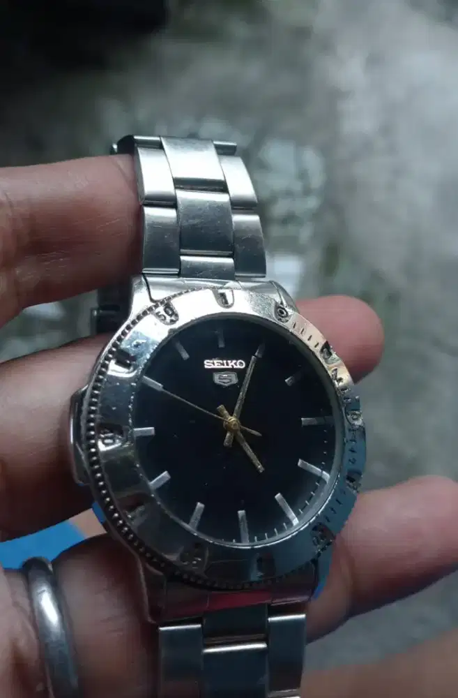Jam tangan seiko klasik otomatic