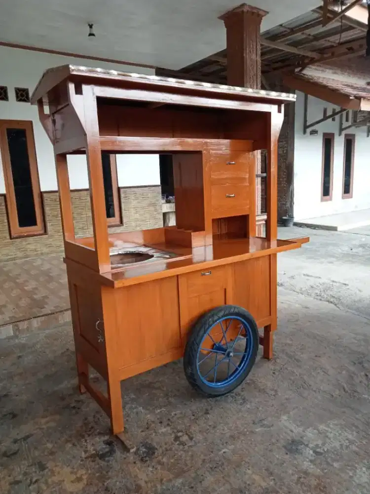 Gerobak mie ayam berkwalitas