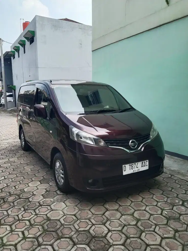 Nissan Evalia Xv Keyless 2012 Bensin
