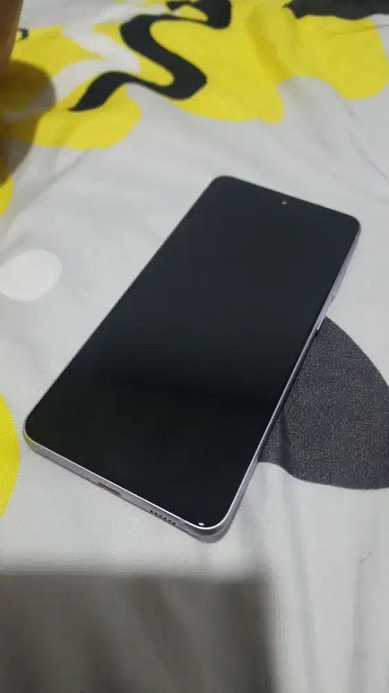 Samsung Galaxy S21 FE 5G 8/256GB Fullset Mulus, Siap Pakai