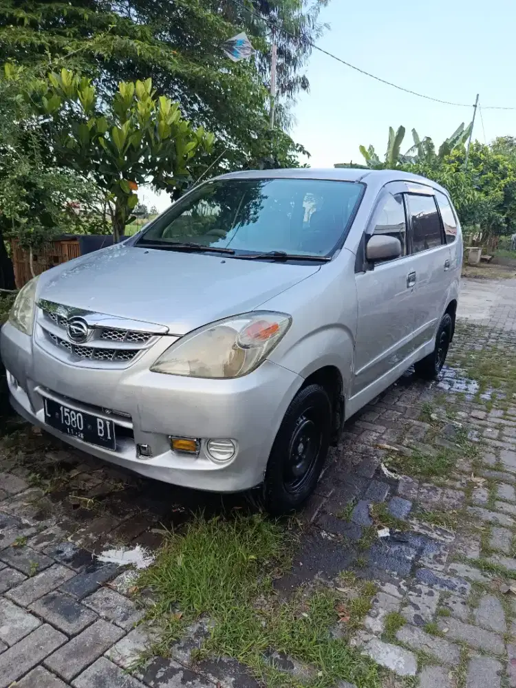 Xenia Li deluxe VVT-i 2009
