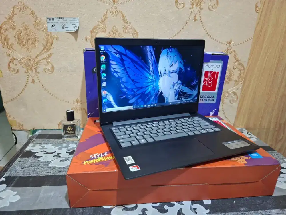 *No 68*

Laptop Lenovo Ideapad S145