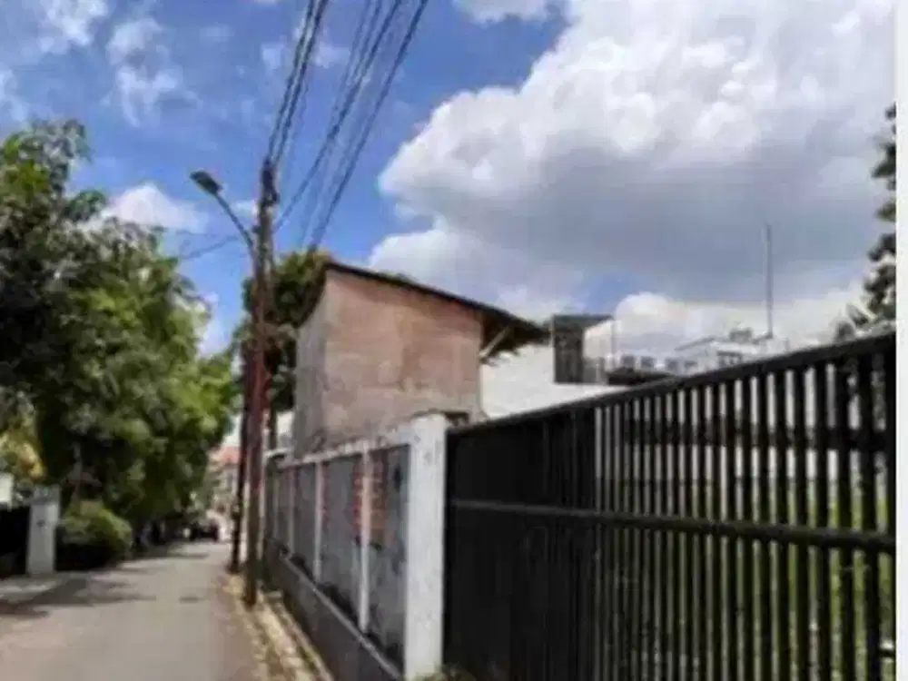 Di jual tanah di jln tanah kusir  kebayoran lama Jakarta Selatan
