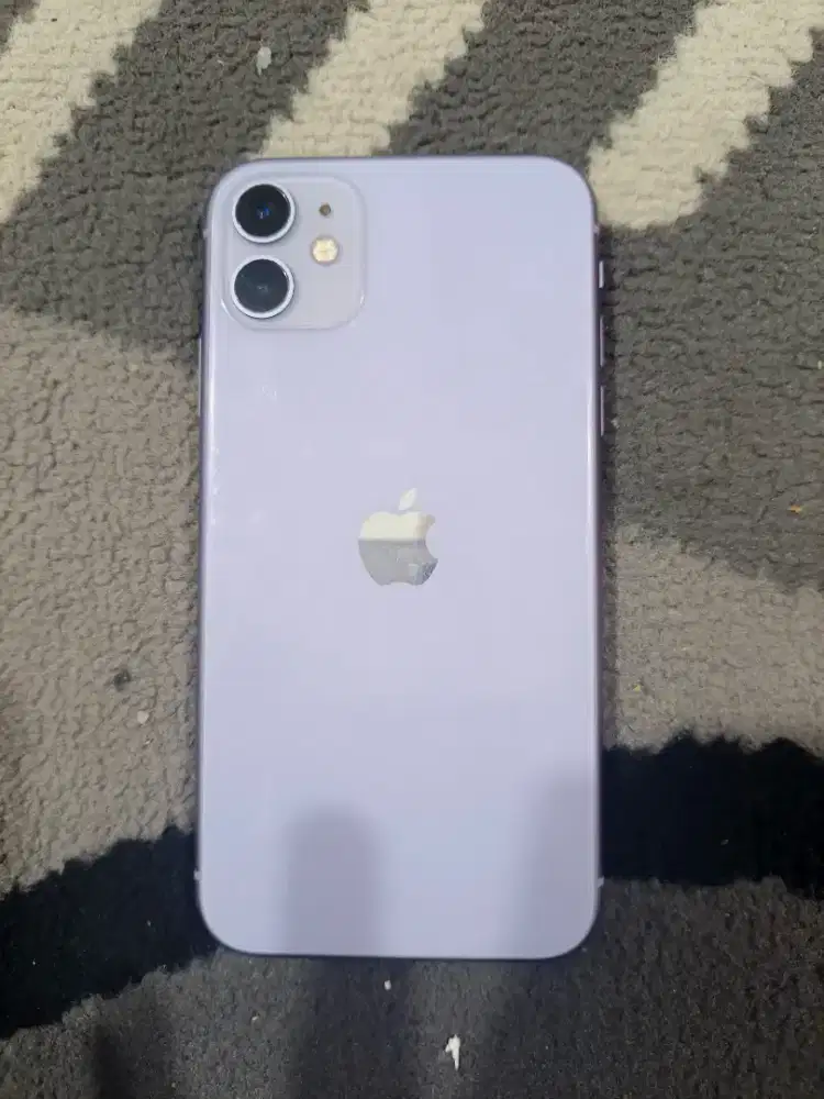 Iphone 11 128GB ex ibox unit only