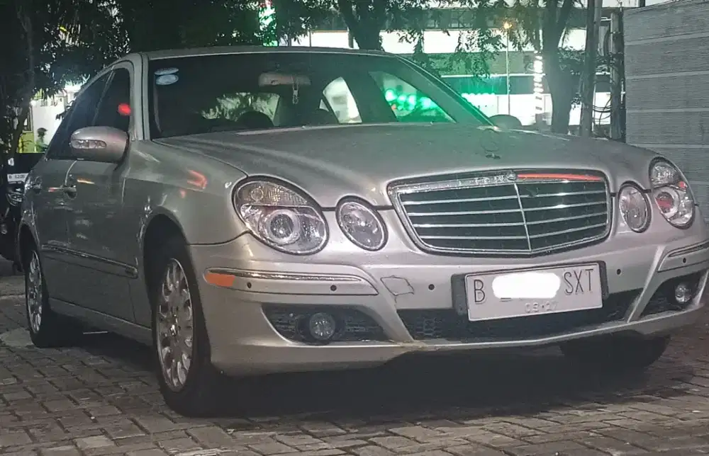 W211 facelift e260 Silver