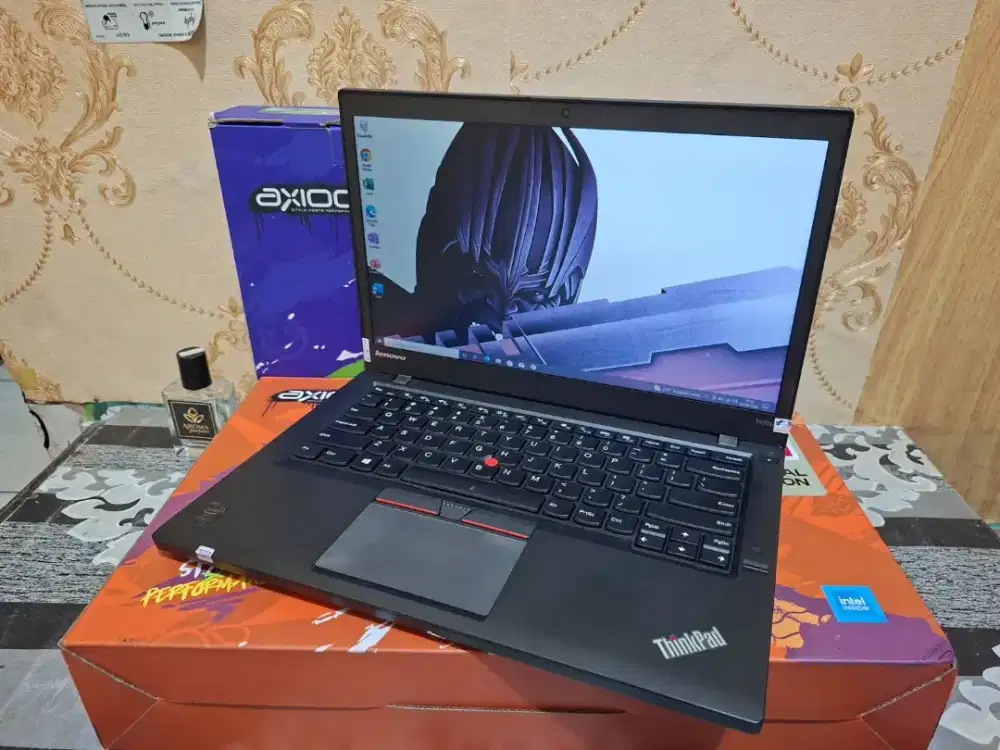 *No 53*

Laptop Lenovo Thinkpad T450s