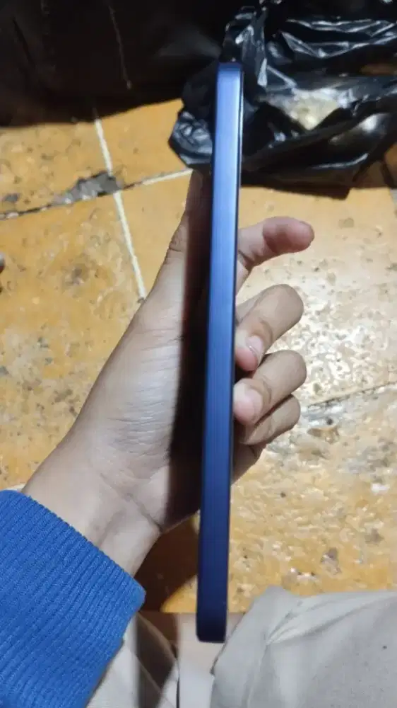 VIVO V70 FE Ram 8/256GB