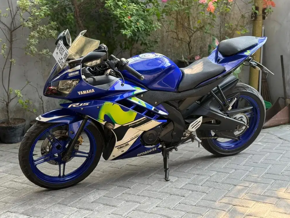 R15 2015 ab on joss