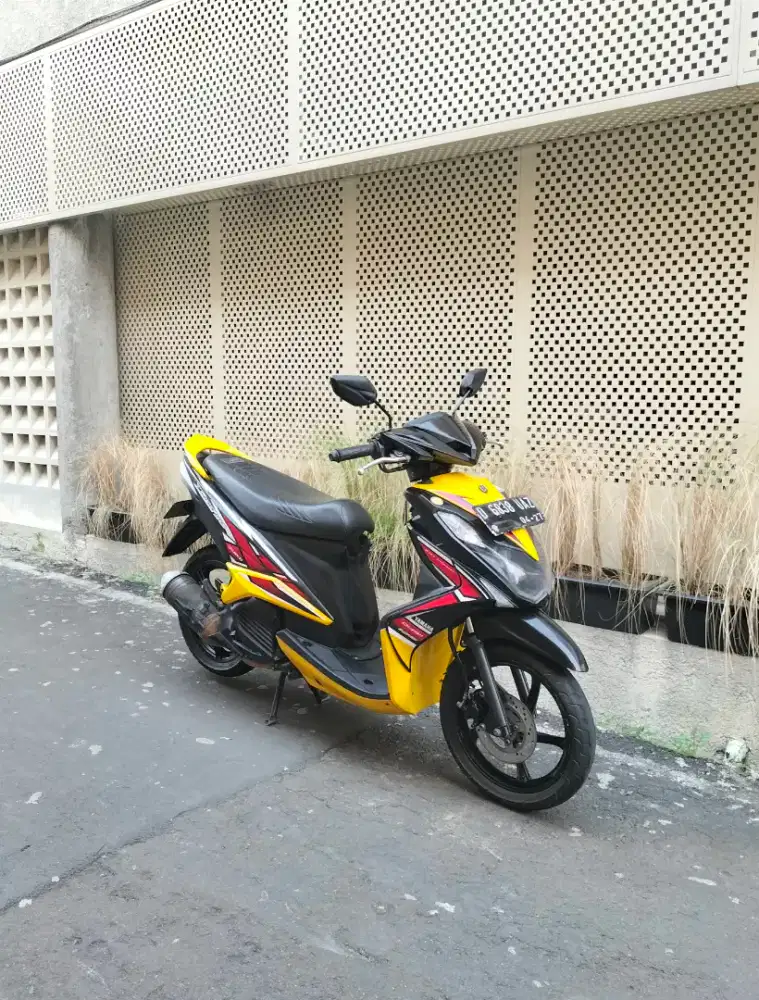 Yamaha Xeon RC 125 CW 2013 Mulus Ganteng Surat Lengkap Pajak Telat