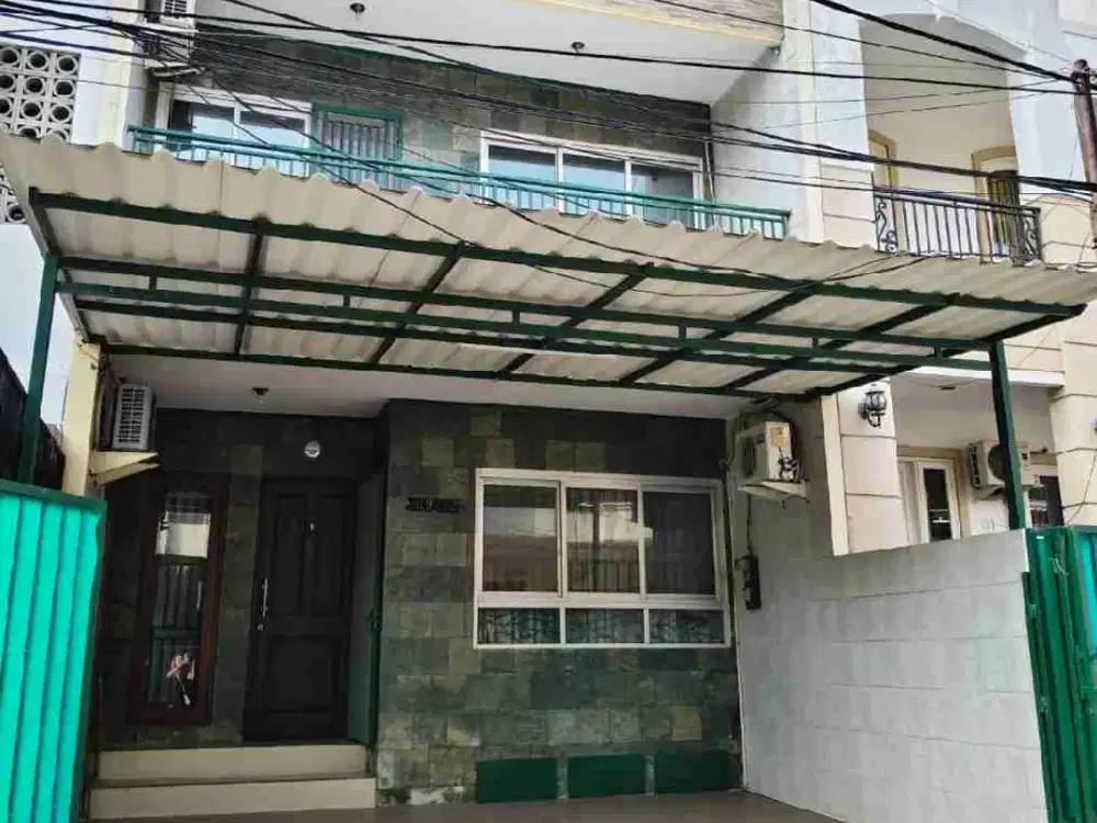 Rumah 3 Lantai Full Furnish Di Kelapa Gading – Nyaman, Siap Huni