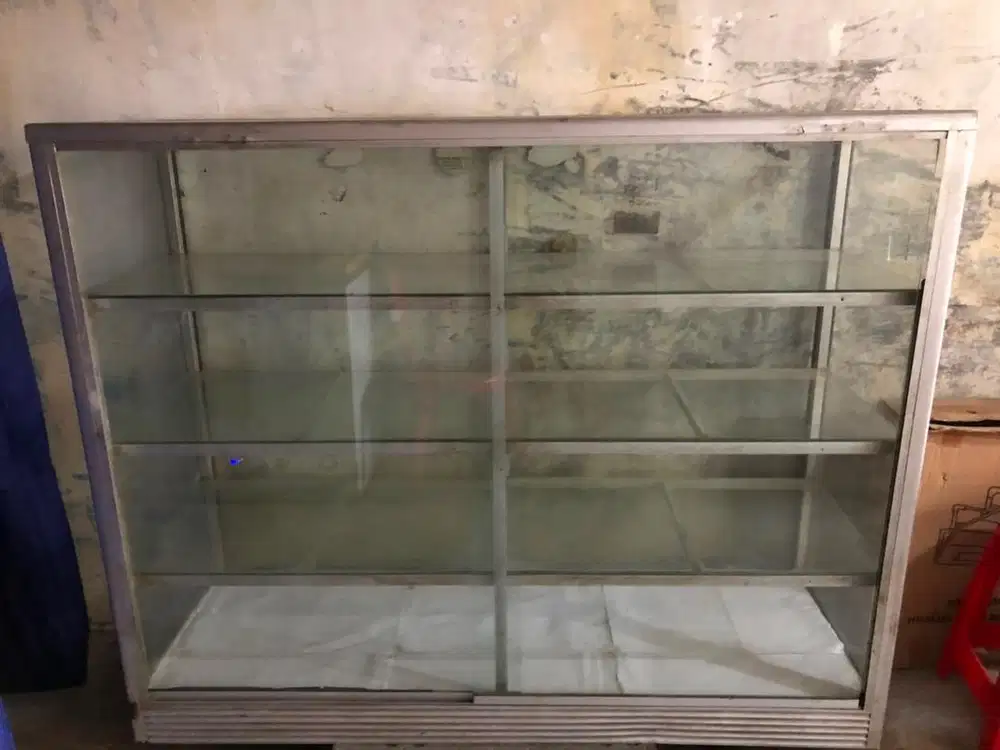 Rak kaca display