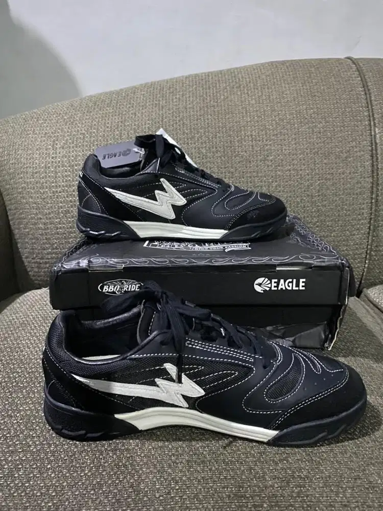 Sepatu Sneakers Eagle Neo England X BBQ Ride