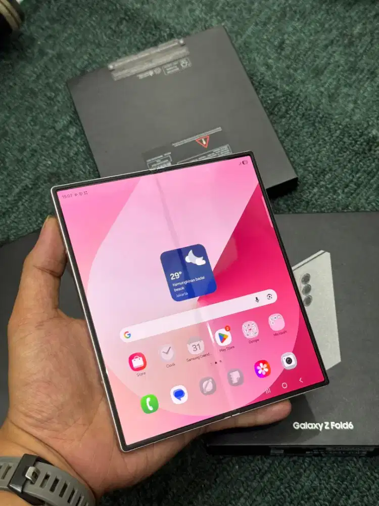 Samsung z fold 6 12/256 lengkap