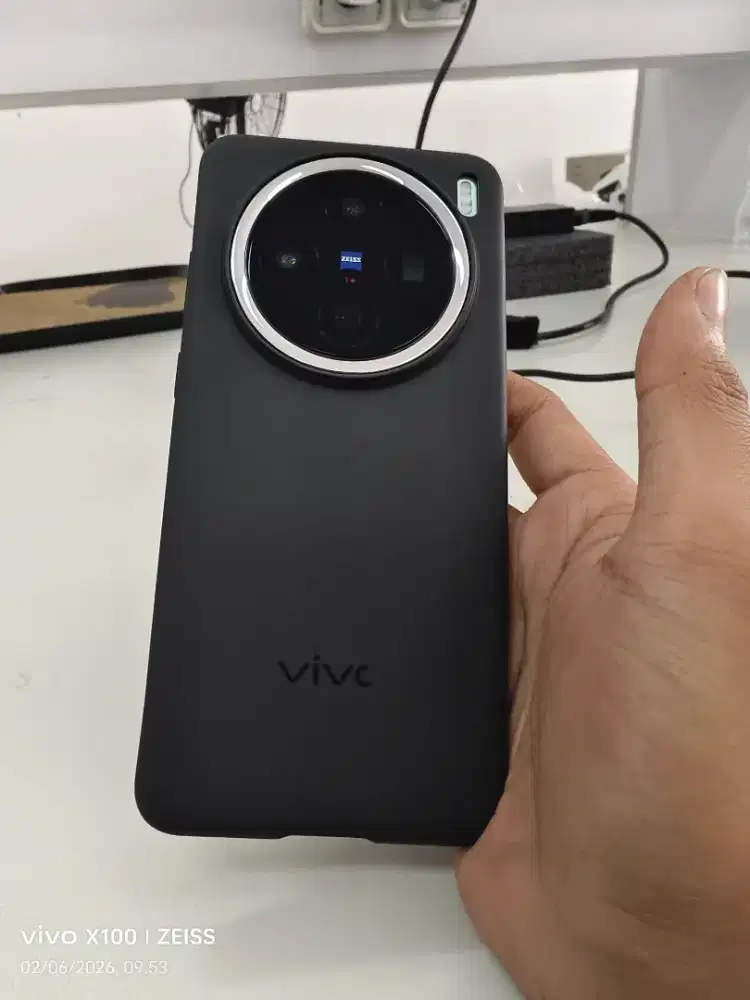 Vivo X200 12/256GB
