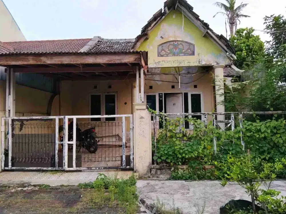 Rumah di jual di taman royal 1 cipondoh tangerang