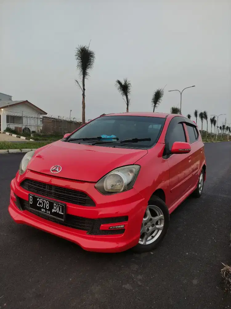 Daihatsu Ayla 1.0 M Sporty M/T 2016