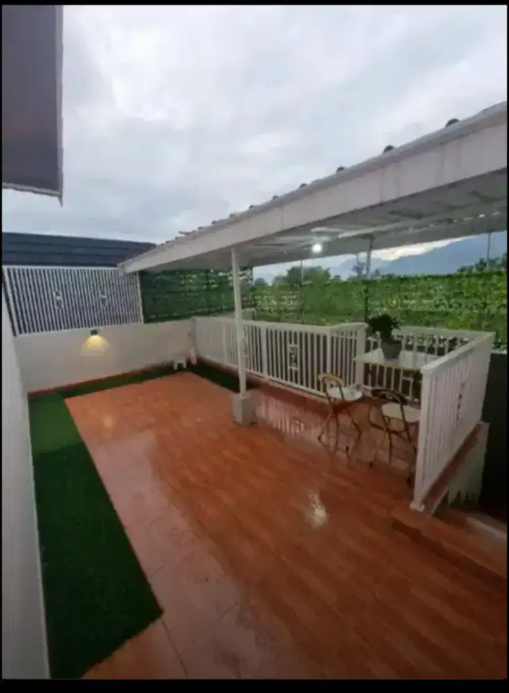 Di jual rumah  villa cantik LS Tanah 843 Meter lokasi dingin sejuk