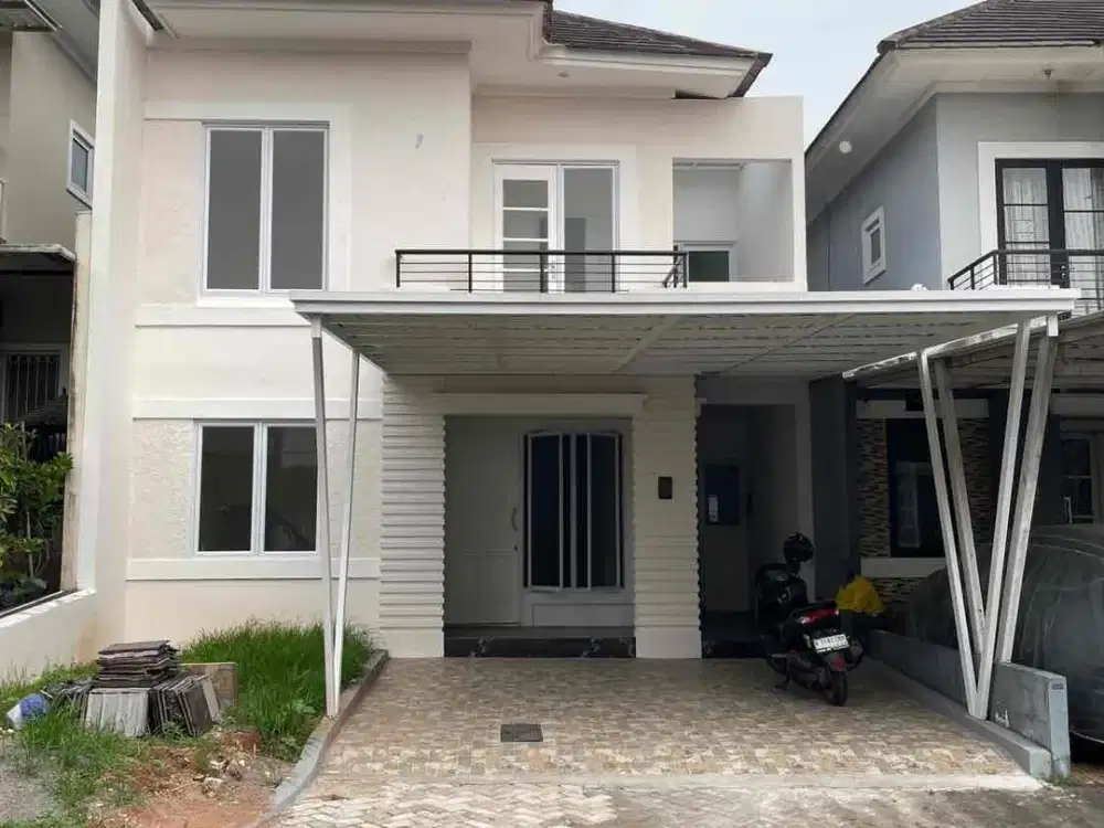 Rumah full renovasi Kota Wisata cibubur