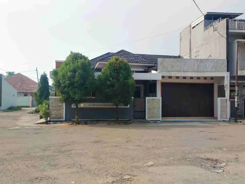 rumah mewah strategis kota serang