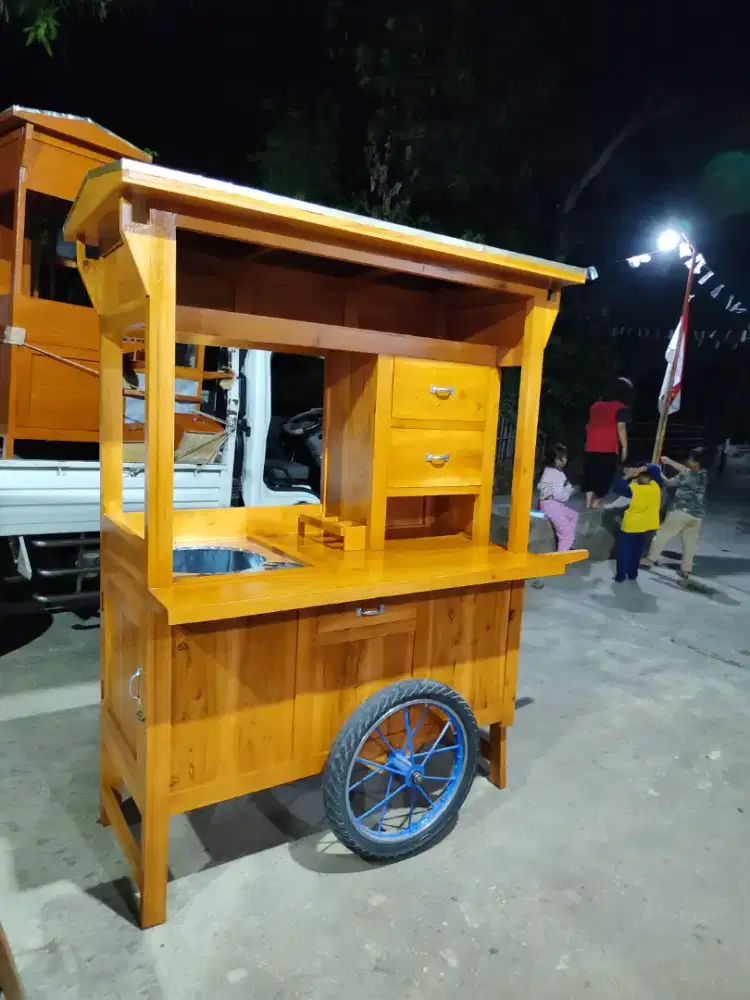 Aneka Gerobak Bakso Mie Ayam Bubur Sate Soto Angkringan Gorengan dlL
