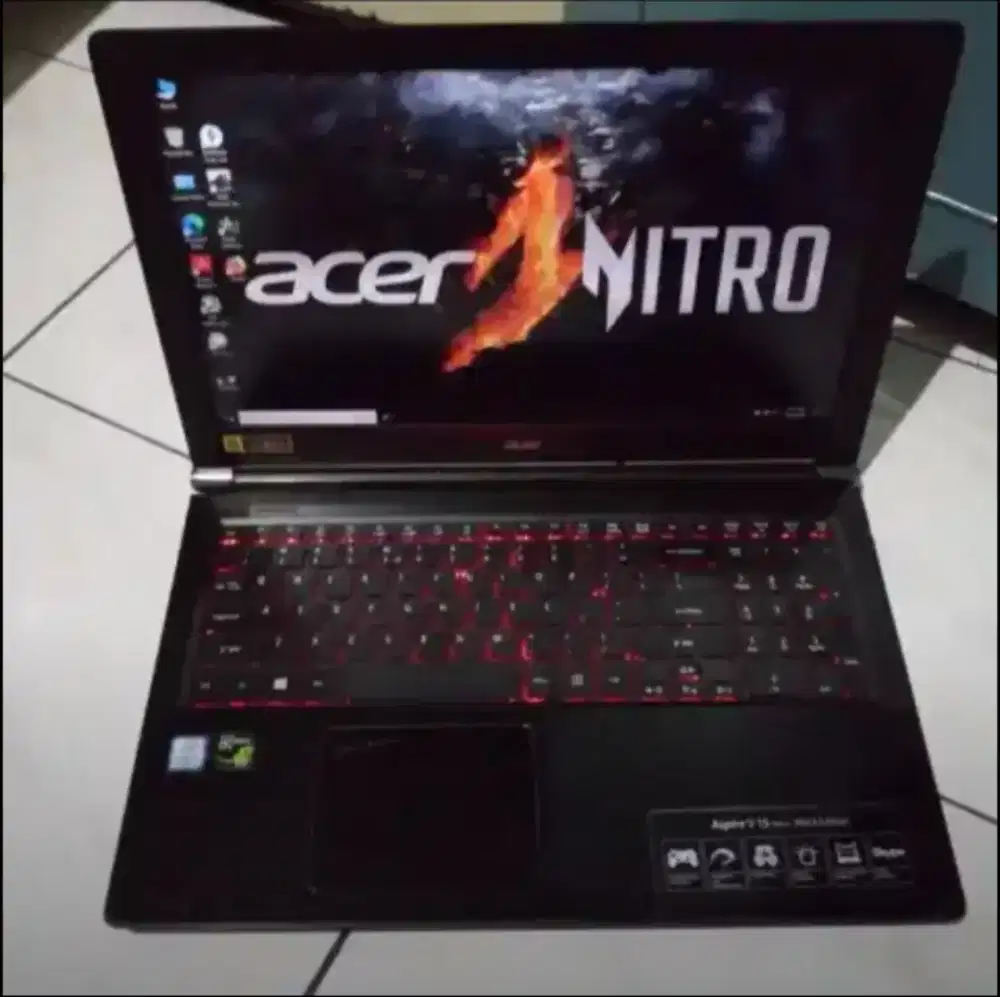 Laptop Acer nitro v15  i7 4720hq gtx 960m4gb  ram8gb ssd