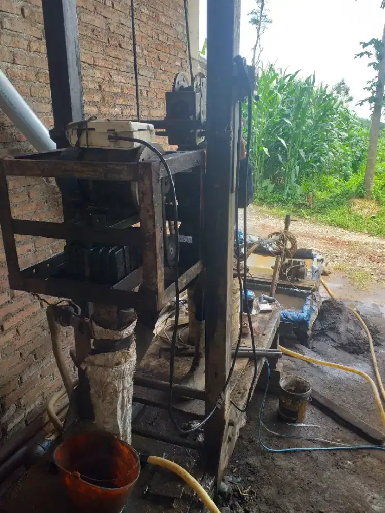Menerima jasa sumur bor mumer Harga sudah 1 set
