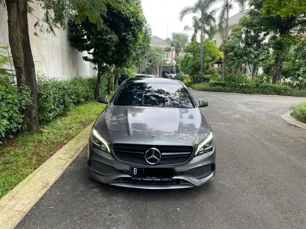 Mercy CLA200 kondisi Mulus 365 Juta Nego