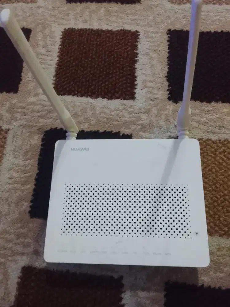 Router wifi Huawei Hg8546M