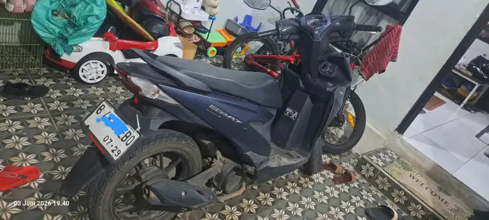 Honda Beat Deluxe Keyless 2024