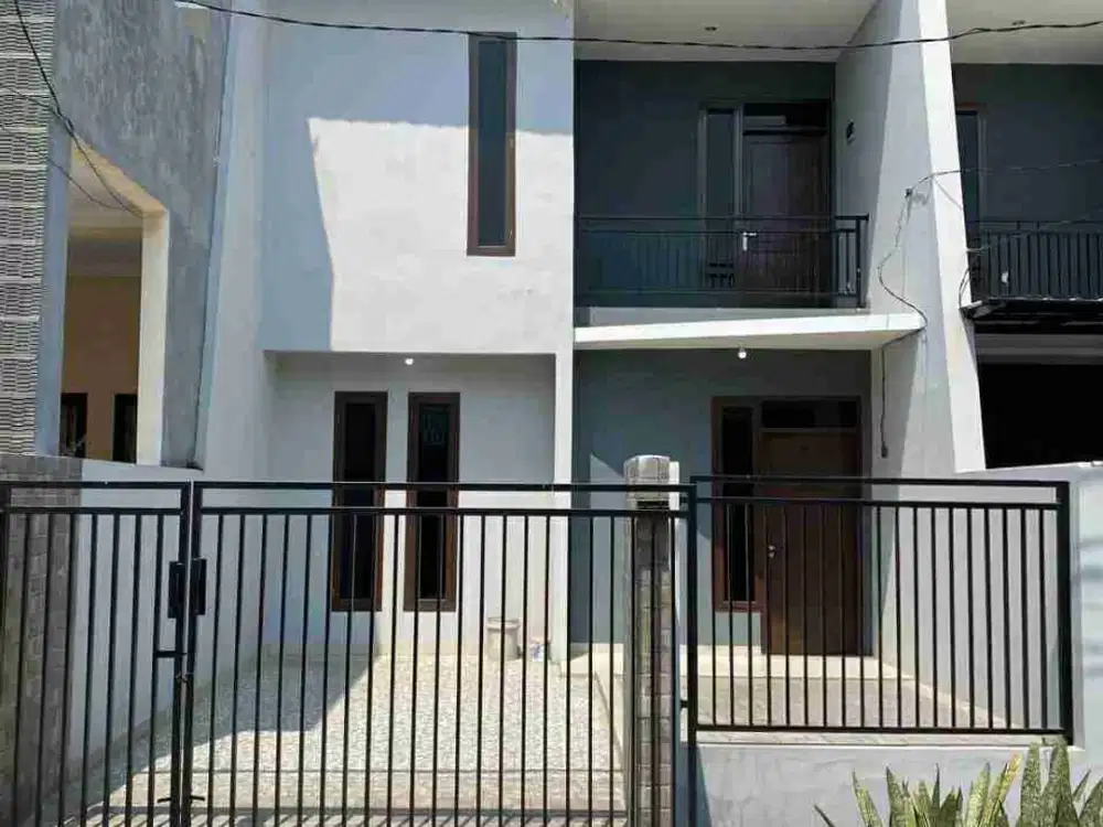 rumah siap huni 2 lantai di harapan indah 1 bekasi